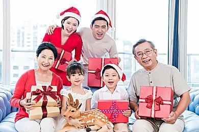 比针还细 狂热玩家根据《星空》预告片写了篇48页文章